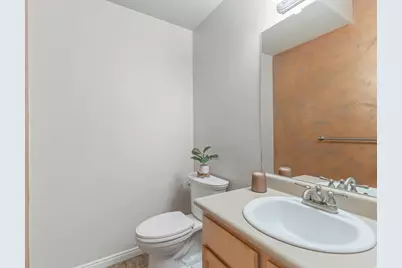 6206 S 1450 E, South Ogden, UT 84405 - Photo 8