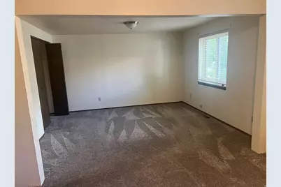 819 Castle Gate Cir, Helper, UT 84526 - Photo 16