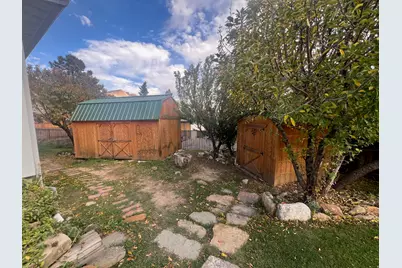 819 Castle Gate Cir, Helper, UT 84526 - Photo 34