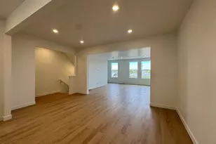 1870 W 1575 N, Layton, UT 84041 - Photo 8