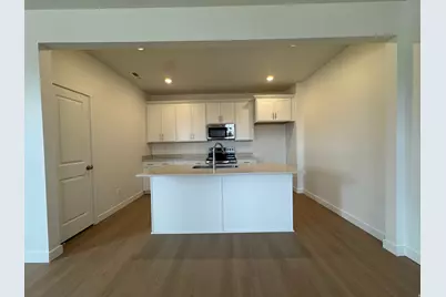 1858 W 1575 N #240, Layton, UT 84041 - Photo 2