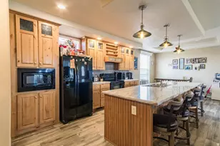 11465 E 6000 N, Lapoint, UT 84039 - Photo 4