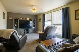 11465 E 6000 N, Lapoint, UT 84039 - Photo 12