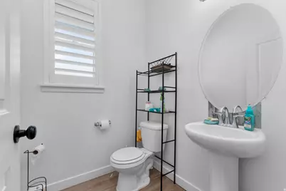 4236 E Bonne Vista Dr, Eagle Mountain, UT 84005 - Photo 12