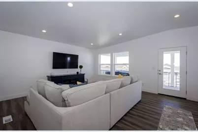 601 S Amber Ln, Garden City, UT 84028 - Photo 22