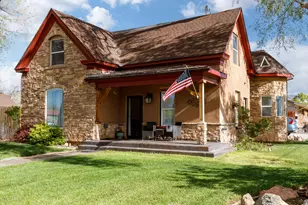 195 E 400 N, Richfield, UT 84701 - Photo 2