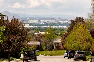 2467 E Emerson Ave, Salt Lake City, UT 84108 - Photo 34