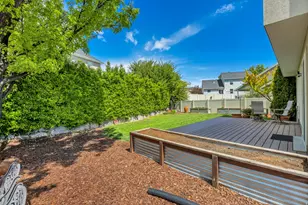 1949 N Vineyard Pl, Saratoga Springs, UT 84045 - Photo 32