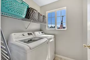 1949 N Vineyard Pl, Saratoga Springs, UT 84045 - Photo 10