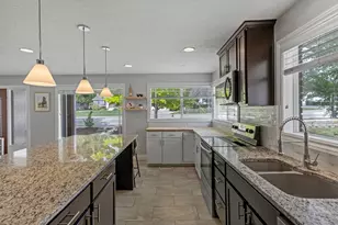 935 N 400 E, Bountiful, UT 84010 - Photo 10