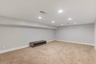 935 N 400 E, Bountiful, UT 84010 - Photo 18