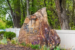 5418 S Willow Ln E, Murray, UT 84107 - Photo 2