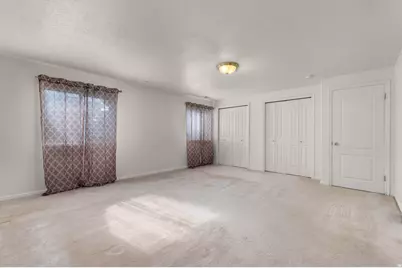 1369 N 2925 W, Layton, UT 84041 - Photo 34