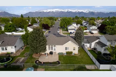 1369 N 2925 W, Layton, UT 84041 - Photo 14