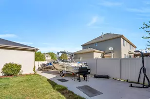 1386 N 70 E, American Fork, UT 84003 - Photo 34