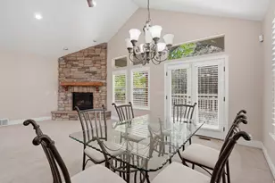 1832 E Peyton Ct, Holladay, UT 84117 - Photo 8