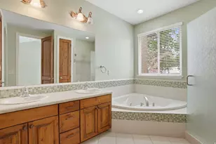 1832 E Peyton Ct, Holladay, UT 84117 - Photo 22