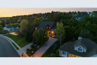2131 Kays Creek Dr, Layton, UT 84040 - Photo 46