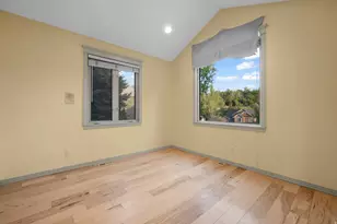 2131 Kays Creek Dr, Layton, UT 84040 - Photo 8