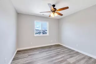 10732 N Cypress, Cedar Hills, UT 84062 - Photo 20
