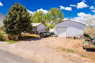 5759 N 11500 E, Lapoint, UT 84039 - Photo 2