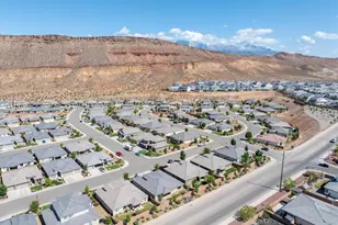 597 S Balancing Rock Dr, Washington, UT 84780 - Photo 52