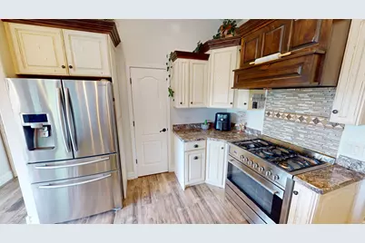 5773 N 4000 W, Roosevelt, UT 84066 - Photo 4
