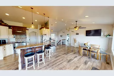 5773 N 4000 W, Roosevelt, UT 84066 - Photo 2