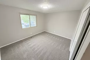 459 N Dorothea Way W, Salt Lake City, UT 84116 - Photo 10