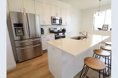 8240 W Cascade View Way, Magna, UT 84044 - Photo 4