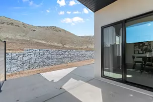 537 E Levengrove Dr, Lehi, UT 84048 - Photo 22