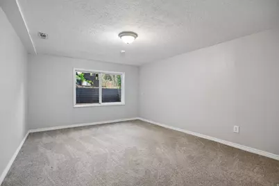1079 E 8320 S, Sandy, UT 84094 - Photo 18