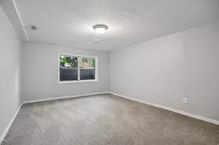 1079 E 8320 S, Sandy, UT 84094 - Photo 18
