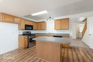 7438 S 1550 E, South Weber, UT 84405 - Photo 14
