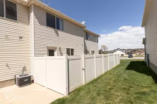 7438 S 1550 E, South Weber, UT 84405 - Photo 26