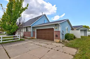 4717 S 3700 W, Roy, UT 84067 - Photo 32