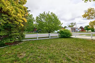 4717 S 3700 W, Roy, UT 84067 - Photo 36