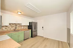 4717 S 3700 W, Roy, UT 84067 - Photo 8