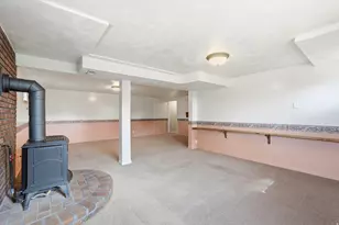 2470 Peach St, Perry, UT 84302 - Photo 18