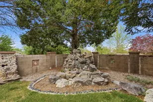 2470 Peach St, Perry, UT 84302 - Photo 36