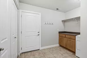 64 E 1350 S, Lehi, UT 84043 - Photo 18