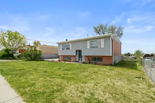 5331 S 2675 W, Roy, UT 84067 - Photo 4