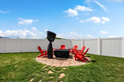 1978 E Colette St #1303, Lake Point, UT 84074 - Photo 30