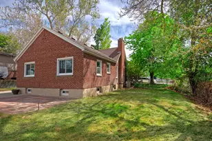 872 W 3800 S, Bountiful, UT 84010 - Photo 28