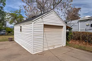 872 W 3800 S, Bountiful, UT 84010 - Photo 26