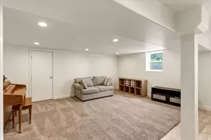 3537 S Van Buren Ave Ave E, Ogden, UT 84403 - Photo 16