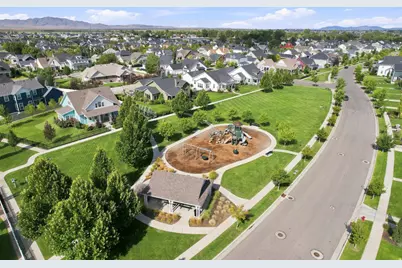 311 Apple Leaf Ave, Kaysville, UT 84037 - Photo 40
