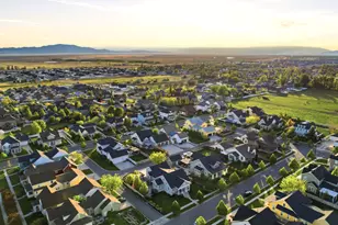 311 Apple Leaf Ave, Kaysville, UT 84037 - Photo 50