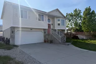 3782 S Tail Trail W, Magna, UT 84044 - Photo 2