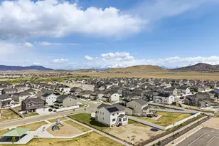1208 E Coachline Way N, Eagle Mountain, UT 84005 - Photo 48
